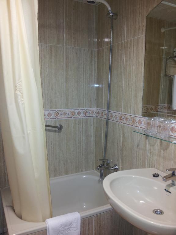 Begona Playa Hotell Gijón Rom bilde